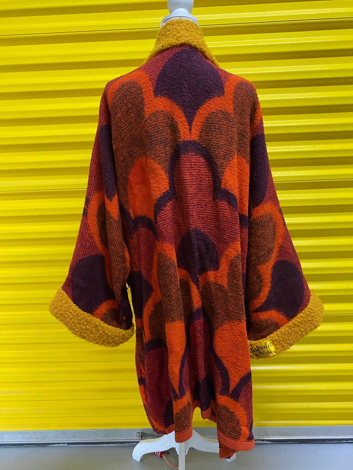 Kimono en laine Disfruta la vida Ibiza