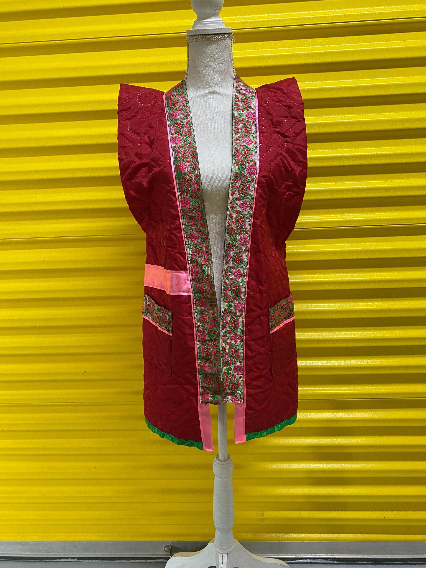 veste sans manches matelassé rouge