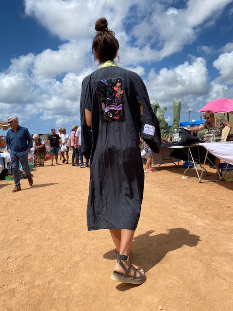 kimono noir porté