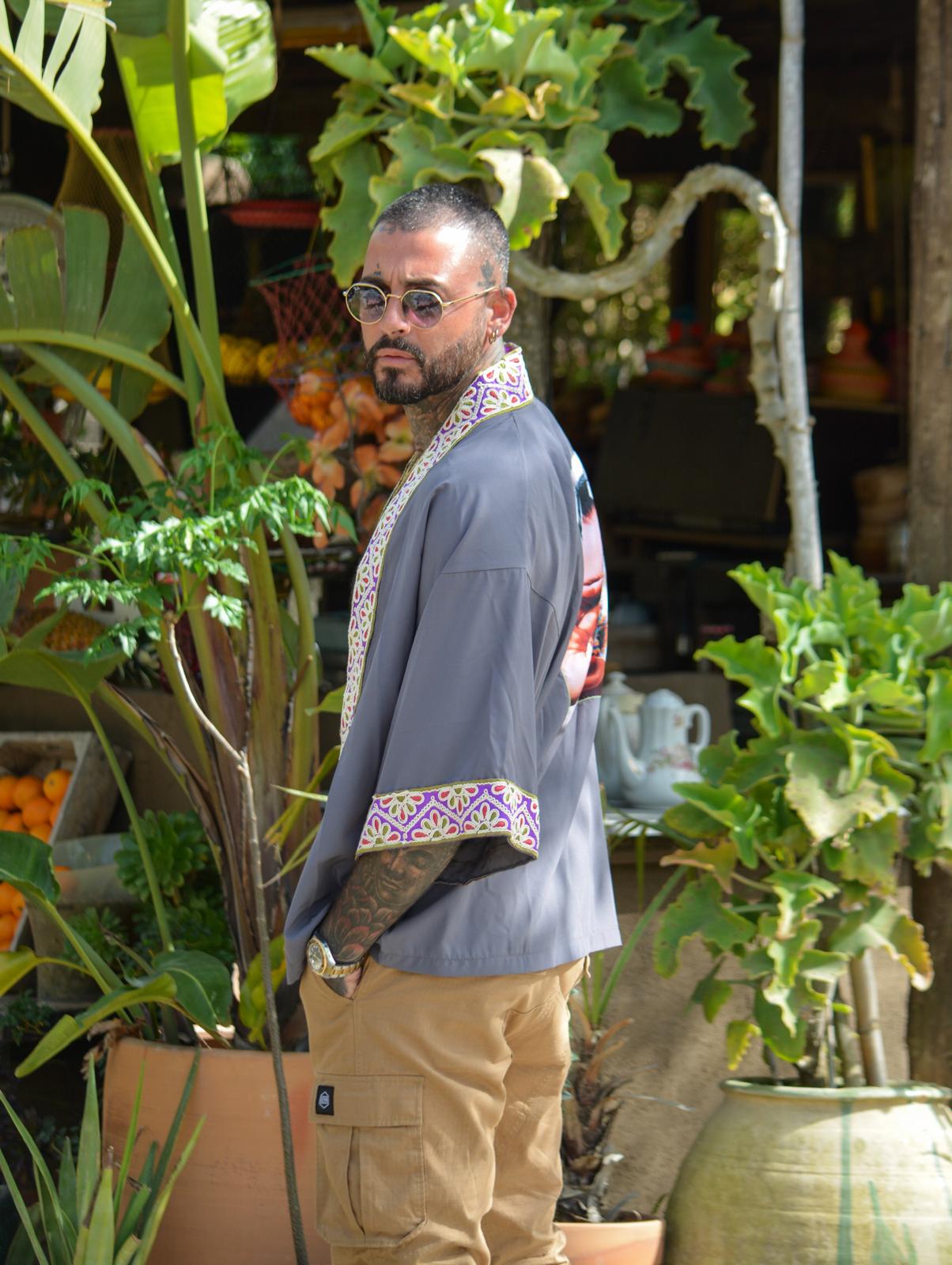kimono gris